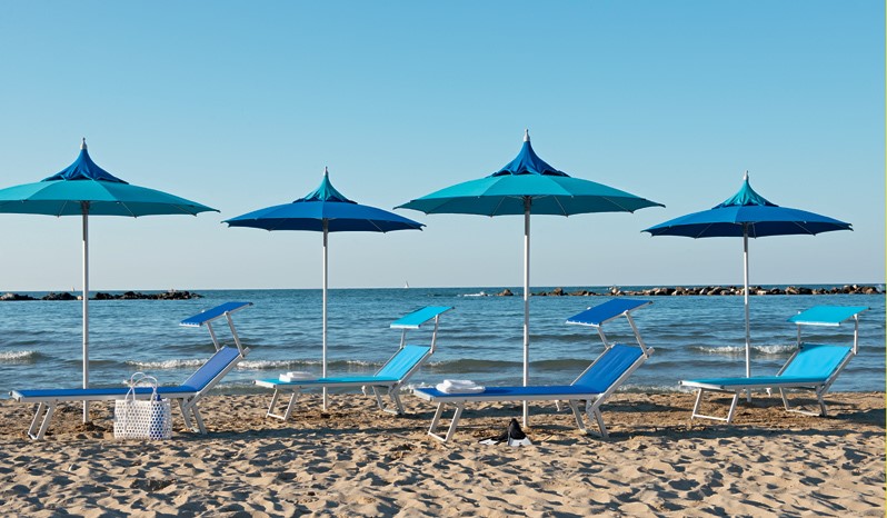 Commercial beach best sale chairs and umbrellas